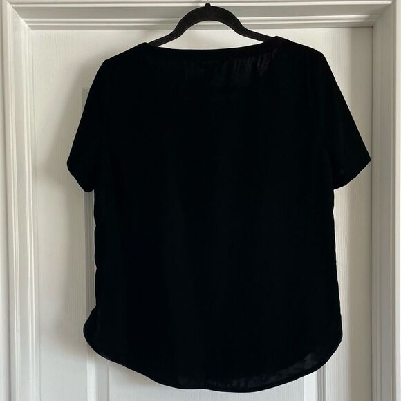 💠 Banana Republic Black Velvet High-Low Short Sleeve Hem Holiday Top Size S - Picture 7 of 13